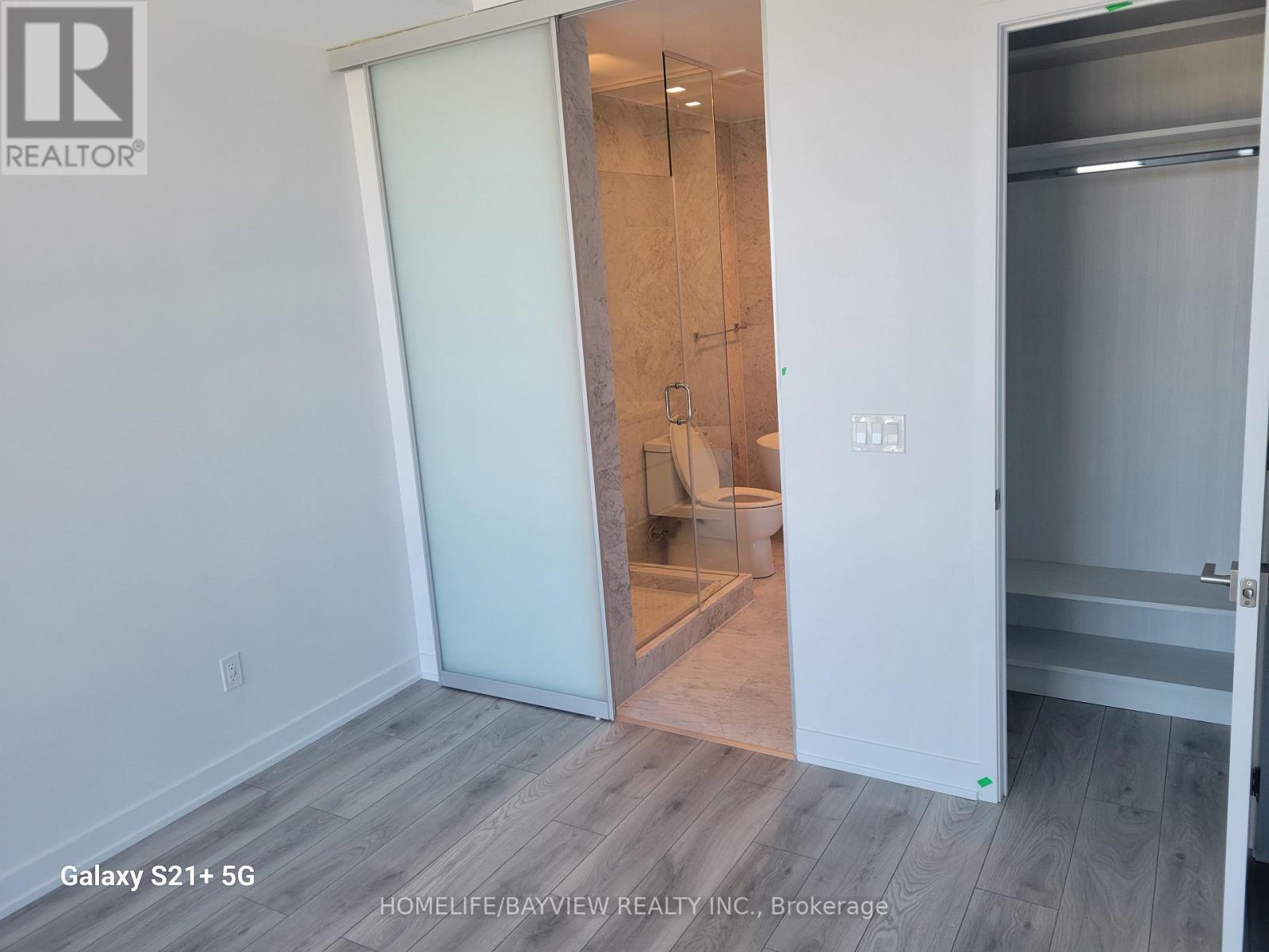 509 - 29 Green Trail Court, Toronto, Ontario  M3C 3S2 - Photo 4 - C12991018