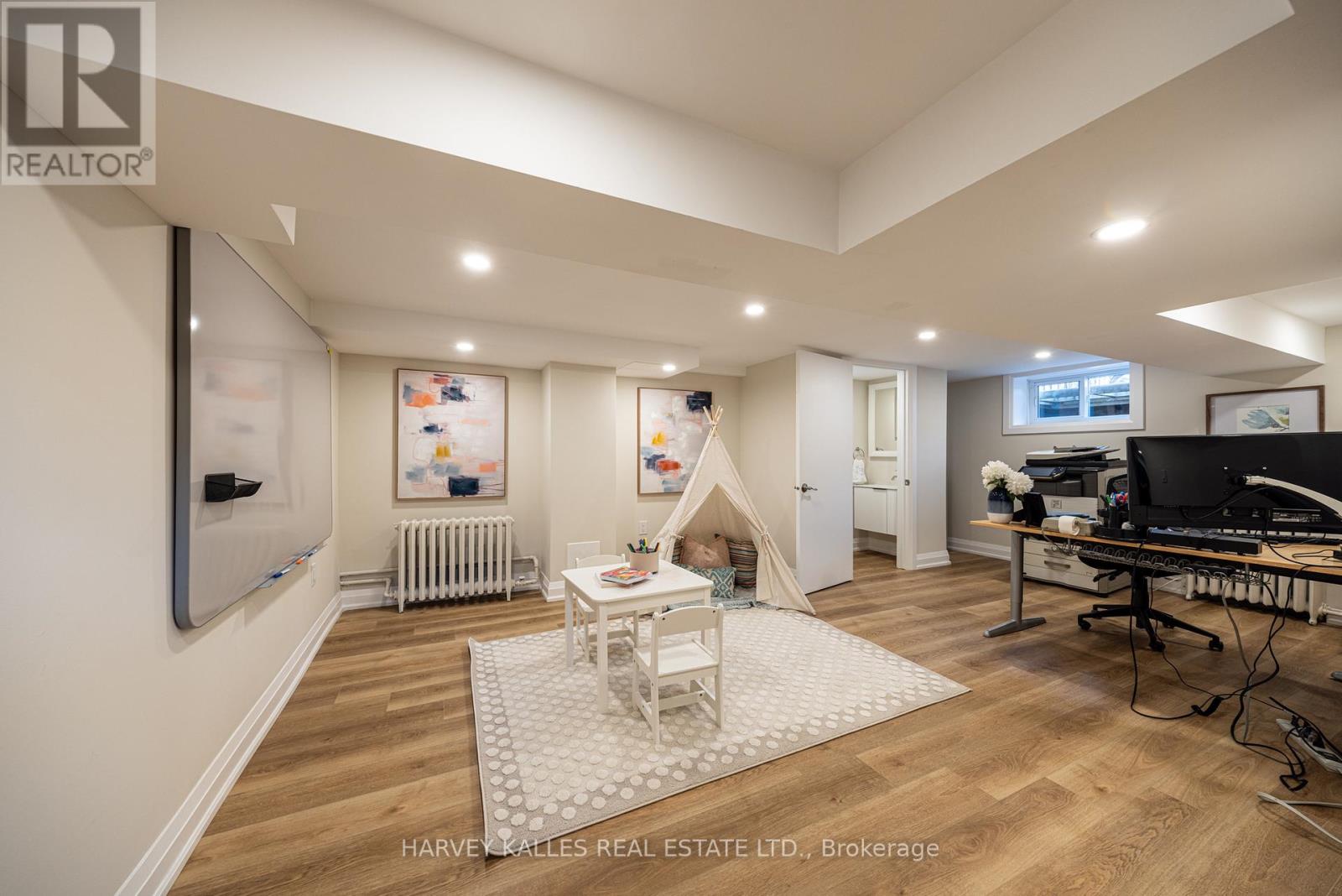 370 St Clements Avenue, Toronto, Ontario  M5N 1M1 - Photo 35 - C12991084