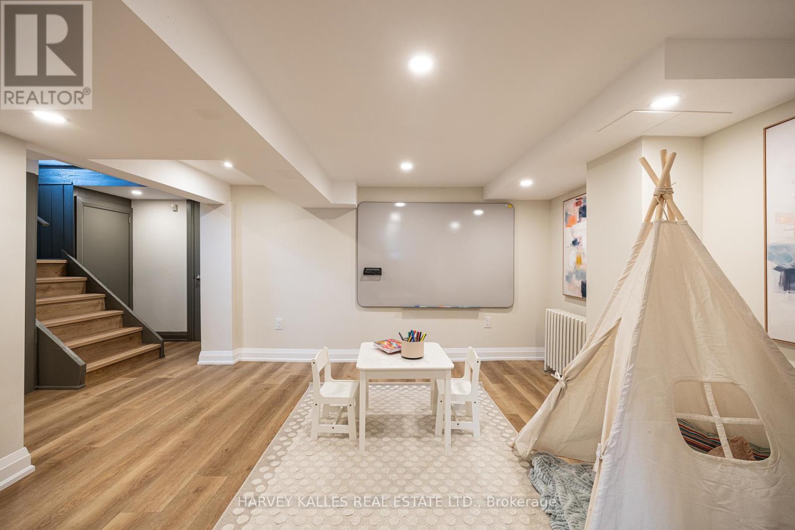 370 St Clements Avenue, Toronto, Ontario  M5N 1M1 - Photo 39 - C12991084