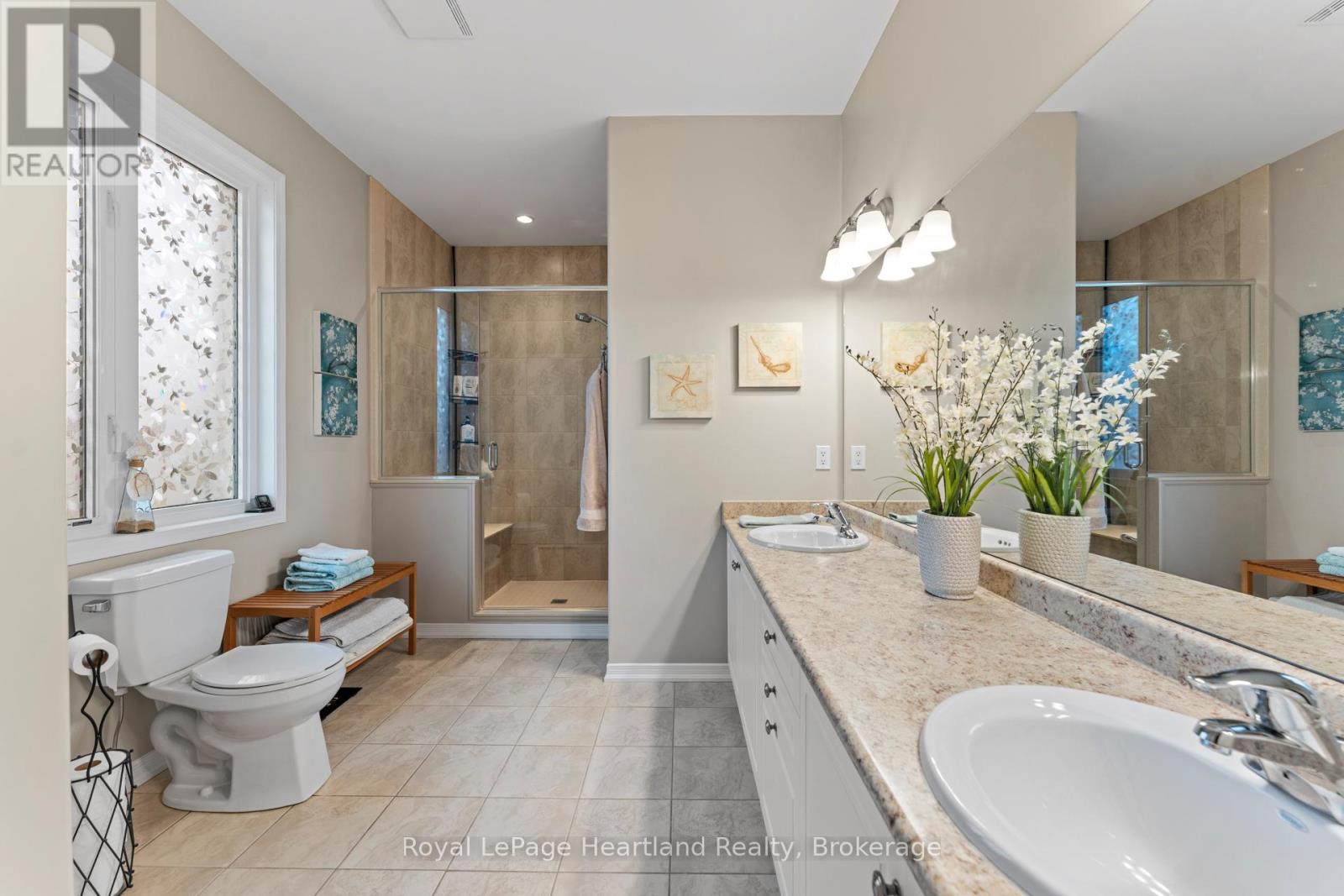 10 - 10 Macpherson Avenue, Huron East, Ontario  N0K 1W0 - Photo 25 - X12990750