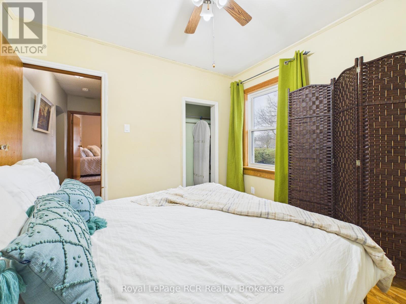 380 Winston Street E, North Perth, Ontario N4W 2T8 - Photo 14 - X12990838