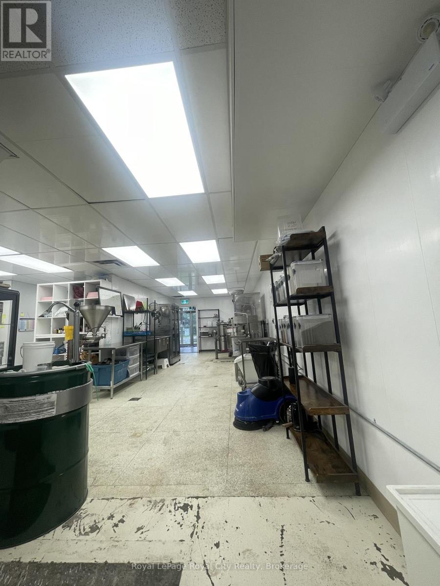 563 Woolwich Street, Guelph, Ontario  N1H 3Y4 - Photo 13 - X12990872