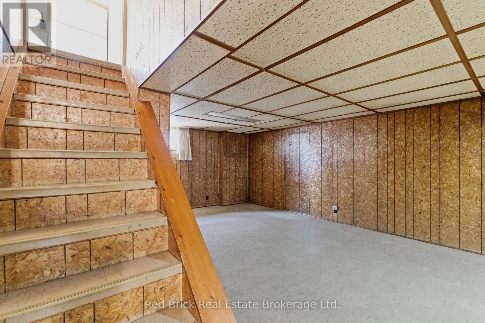 38 Dumbarton Street, Guelph, Ontario N1E 3T3 - Photo 22 - X12990908