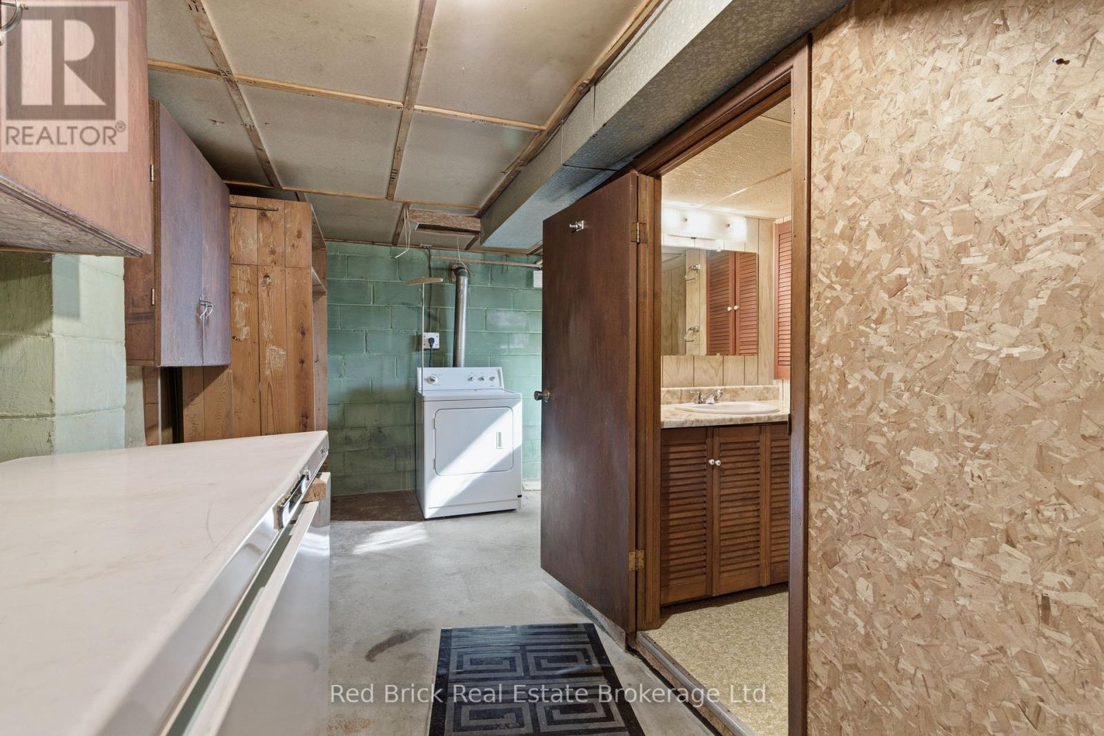 38 Dumbarton Street, Guelph, Ontario N1E 3T3 - Photo 25 - X12990908