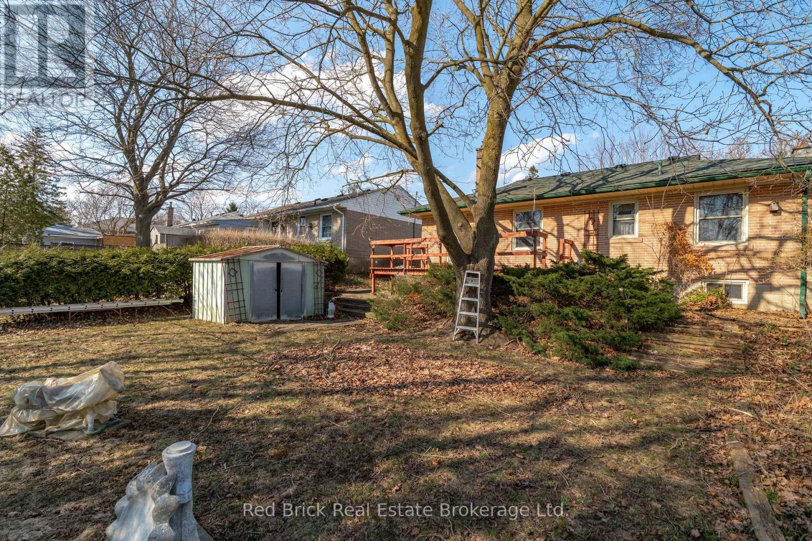 38 Dumbarton Street, Guelph, Ontario N1E 3T3 - Photo 33 - X12990908