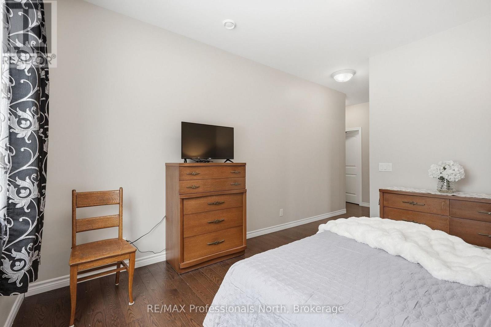 11 Autumn Lane, Huntsville, Ontario  P1H 0C7 - Photo 16 - X12990910