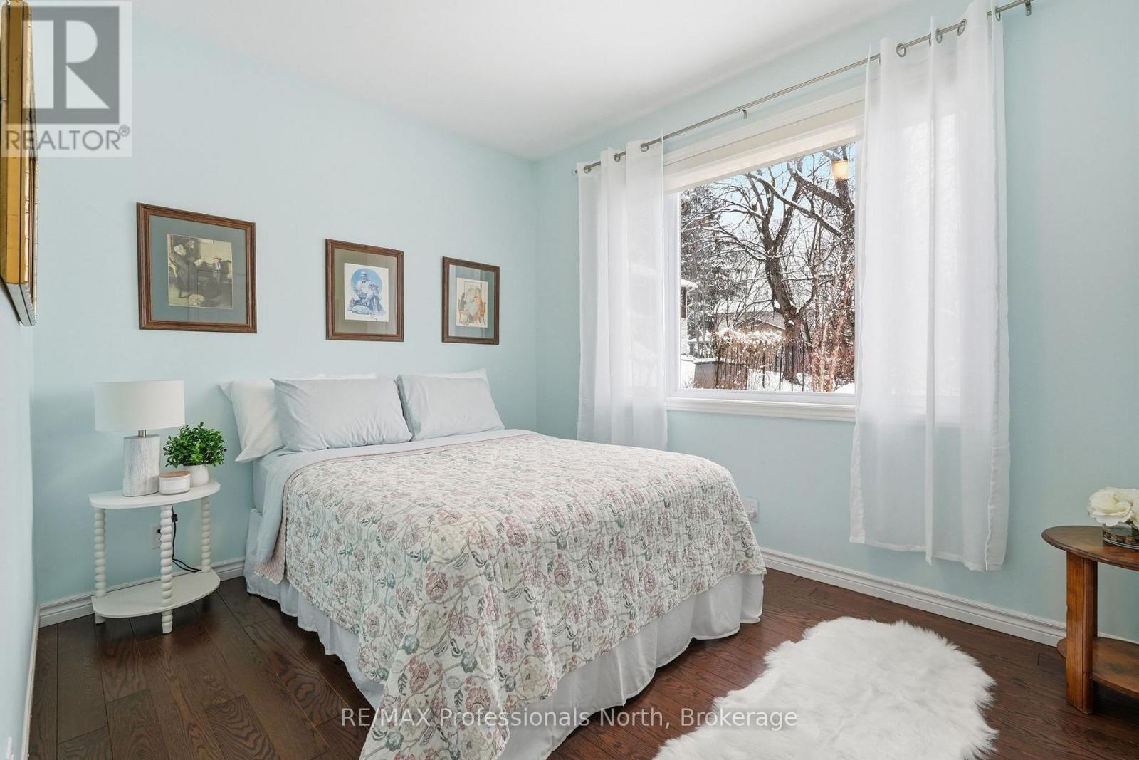 11 Autumn Lane, Huntsville, Ontario  P1H 0C7 - Photo 17 - X12990910