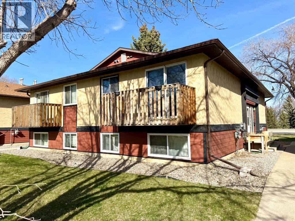 55, 5 Acadia Road W, Lethbridge, Alberta