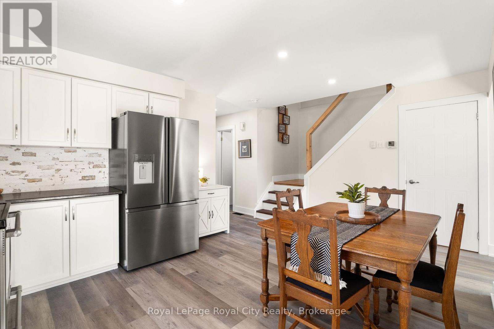 22 Thompson Drive, Guelph, Ontario N1E 7A5 - Photo 13 - X12990952