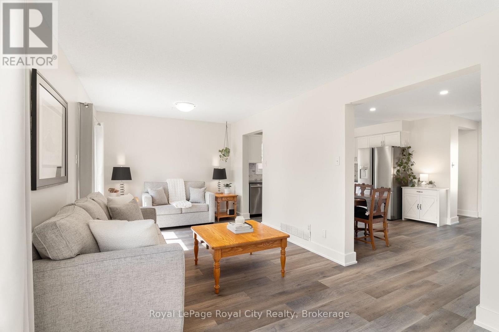 22 Thompson Drive, Guelph, Ontario N1E 7A5 - Photo 14 - X12990952