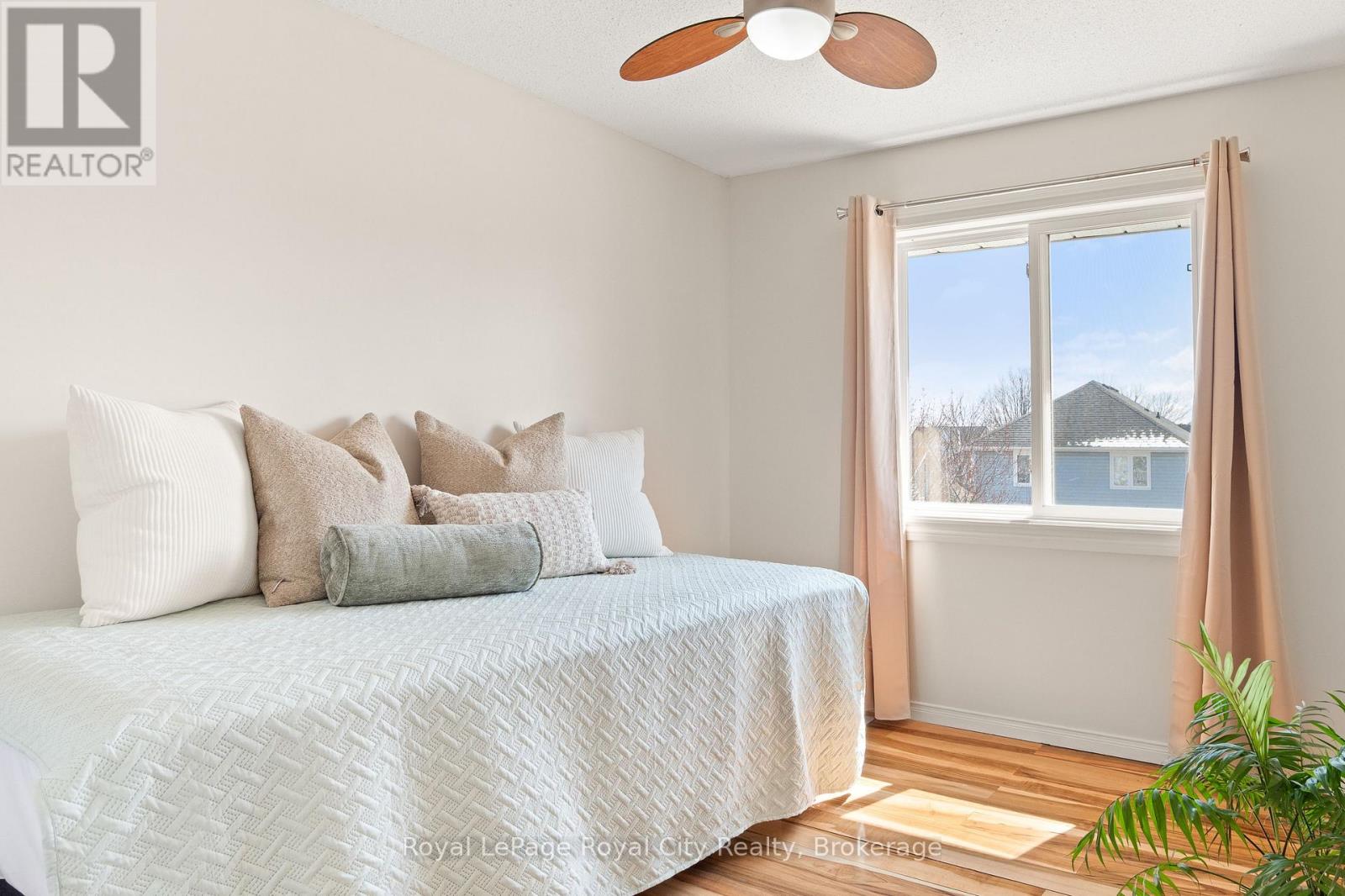 22 Thompson Drive, Guelph, Ontario N1E 7A5 - Photo 24 - X12990952