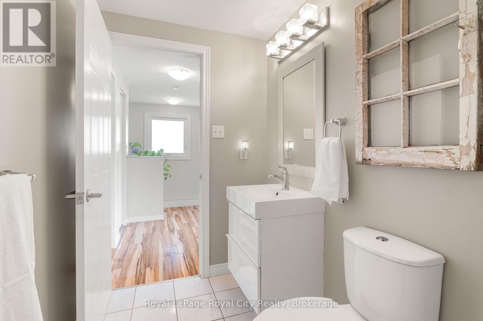 22 Thompson Drive, Guelph, Ontario N1E 7A5 - Photo 27 - X12990952