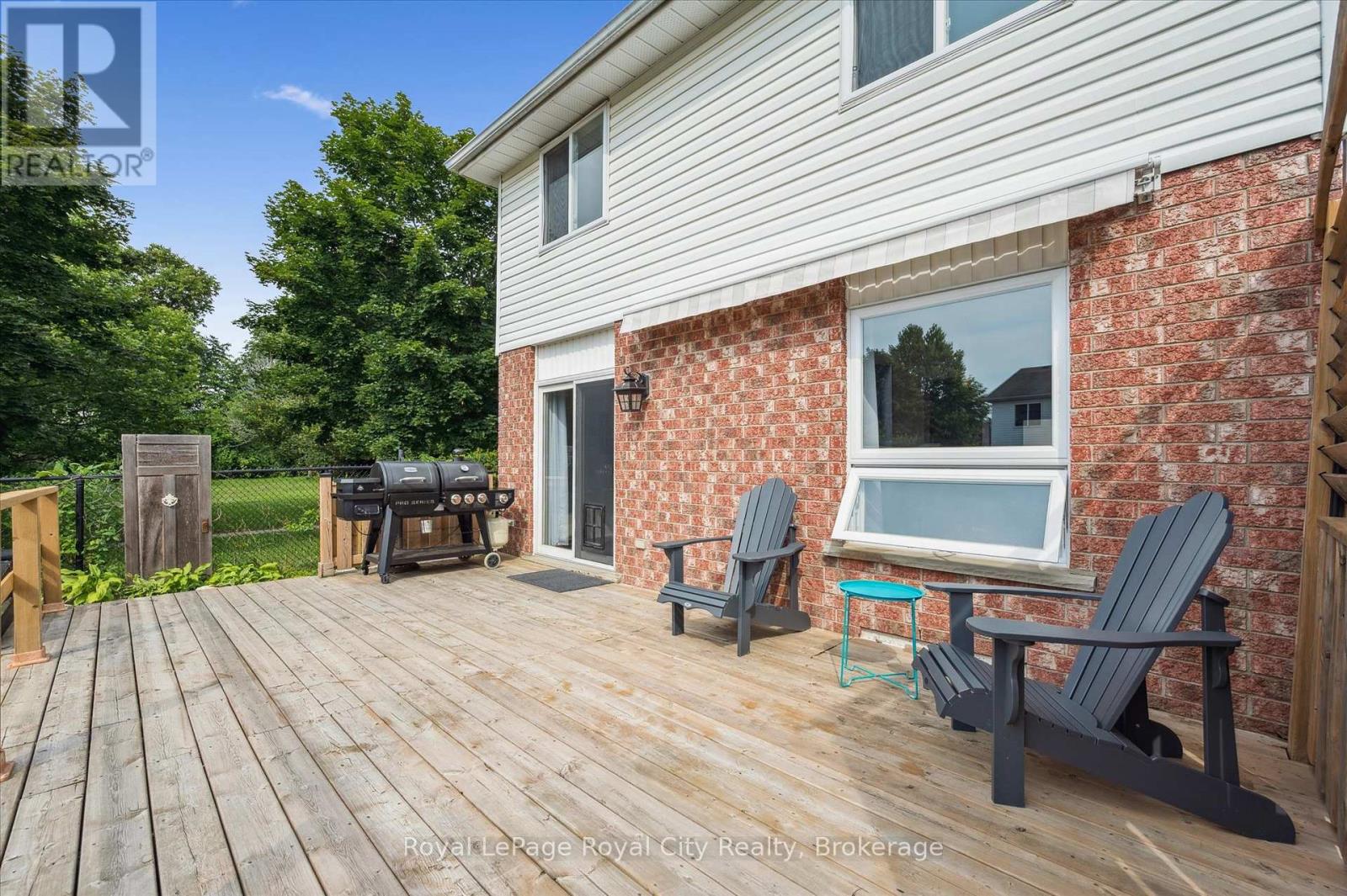 22 Thompson Drive, Guelph, Ontario N1E 7A5 - Photo 32 - X12990952