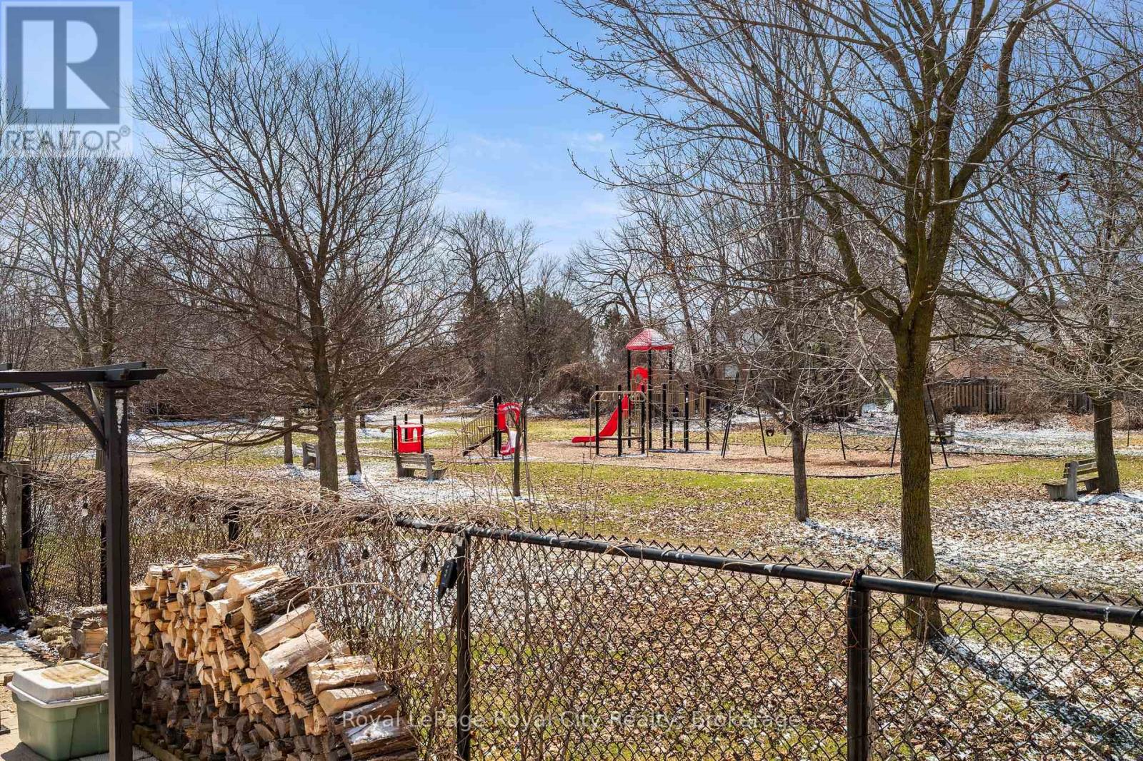 22 Thompson Drive, Guelph, Ontario N1E 7A5 - Photo 39 - X12990952