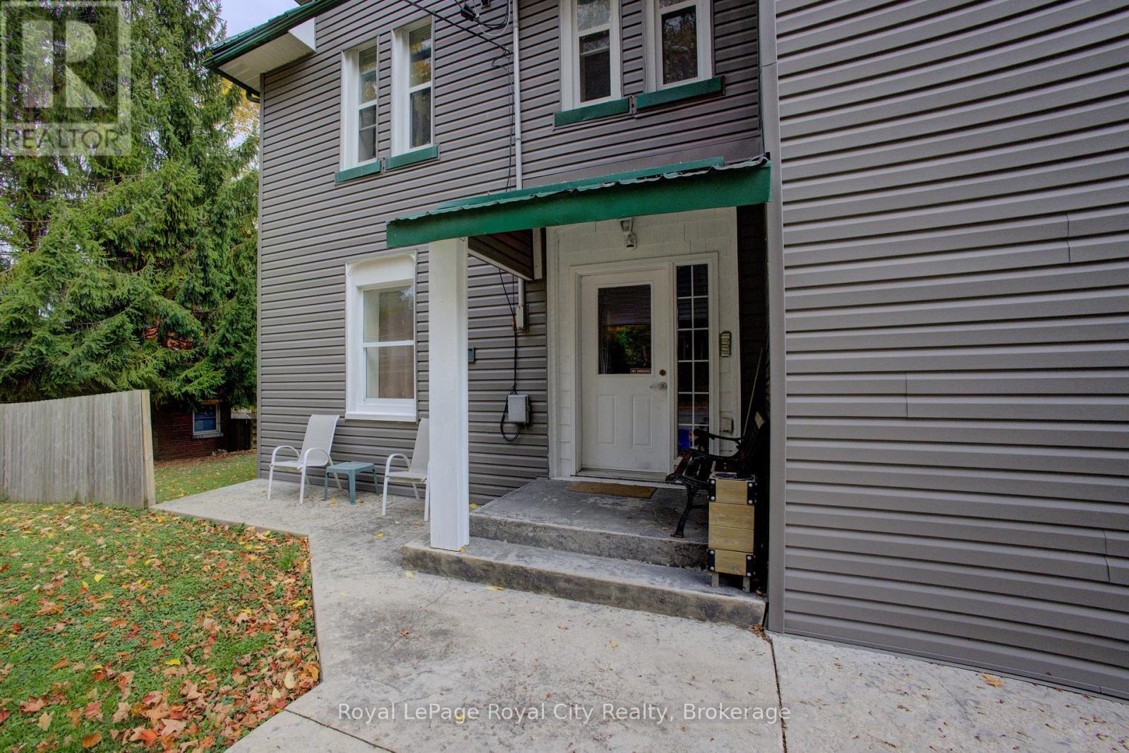 103 Patrick Street E, North Huron, Ontario N0G 2N0 - Photo 6 - X12991032