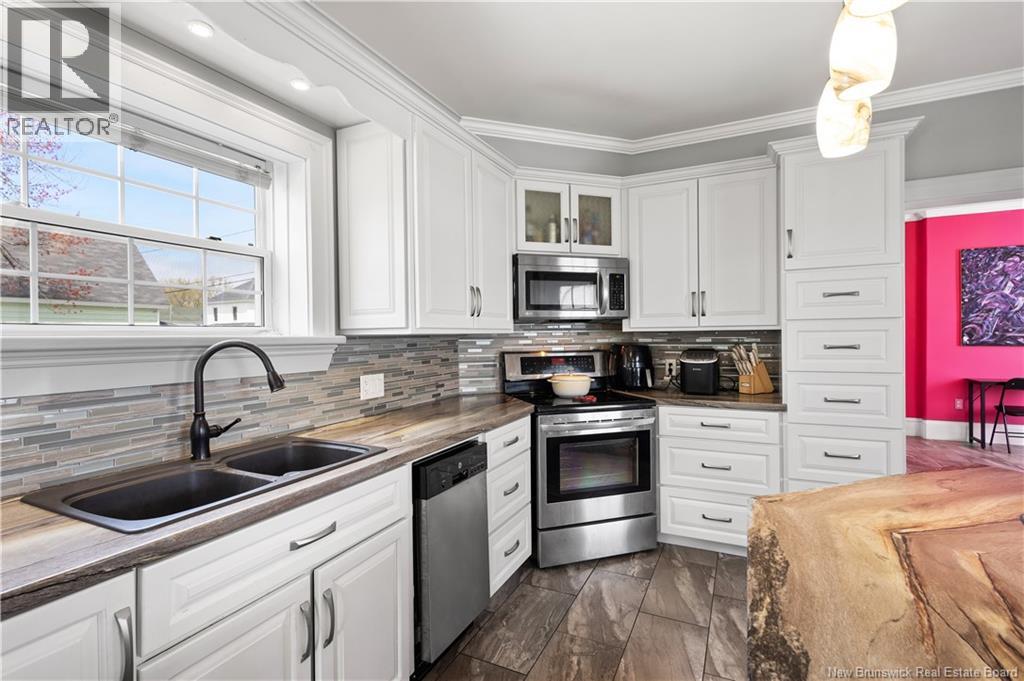 52 Princess Street, Miramichi, New Brunswick  E1N 2K3 - Photo 18 - NB137019