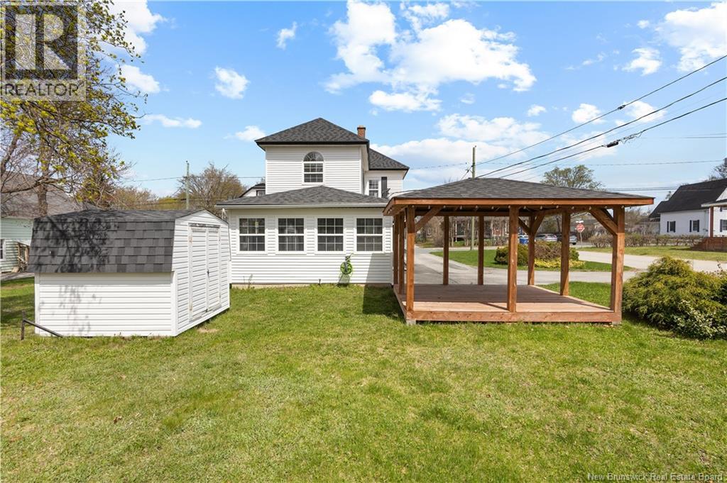 52 Princess Street, Miramichi, New Brunswick  E1N 2K3 - Photo 5 - NB137019