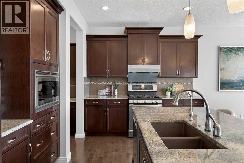 122 Springbluff Boulevard Sw, Calgary, Alberta  T3H 4V3 - Photo 12 - A2296119