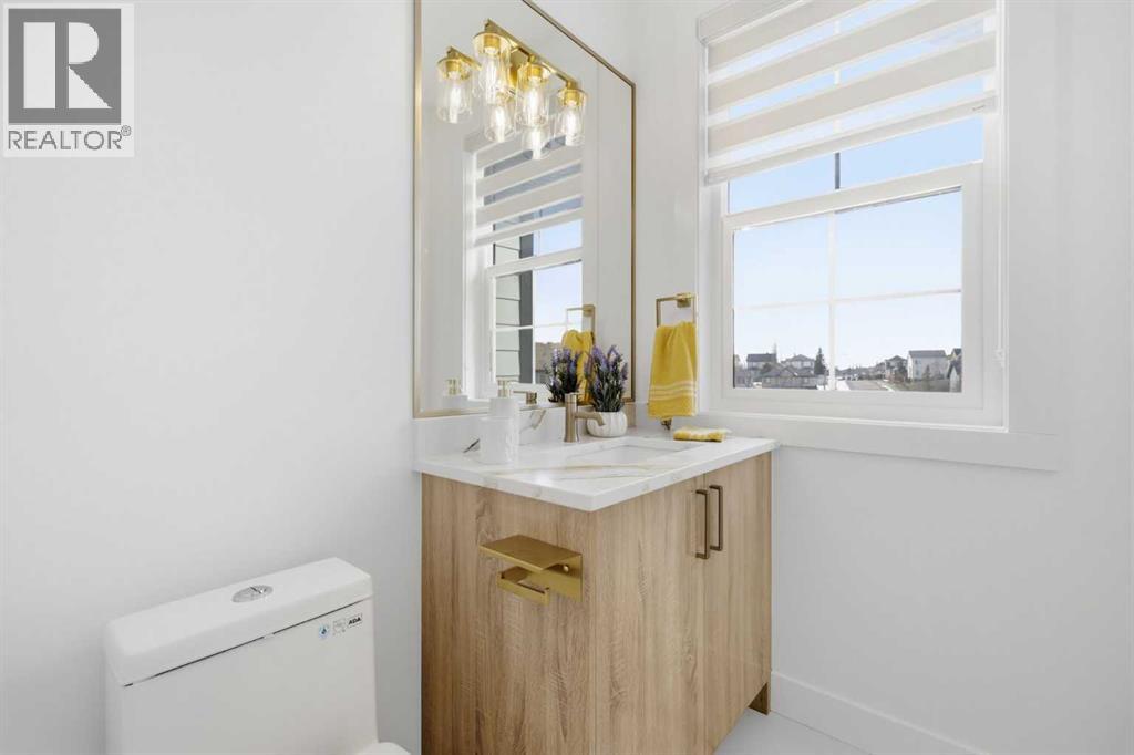 230 Royal Birch View Nw, Calgary, Alberta  T3G 5J8 - Photo 32 - A2299639