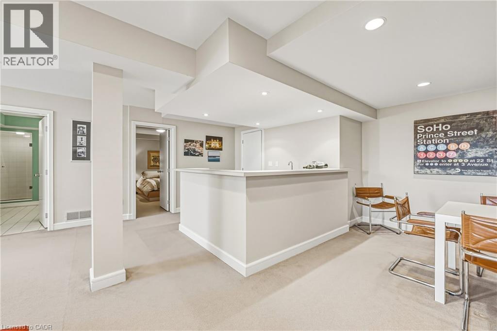 2 Anslow Court, Dundas, Ontario  L9H 6Z2 - Photo 39 - 40820128