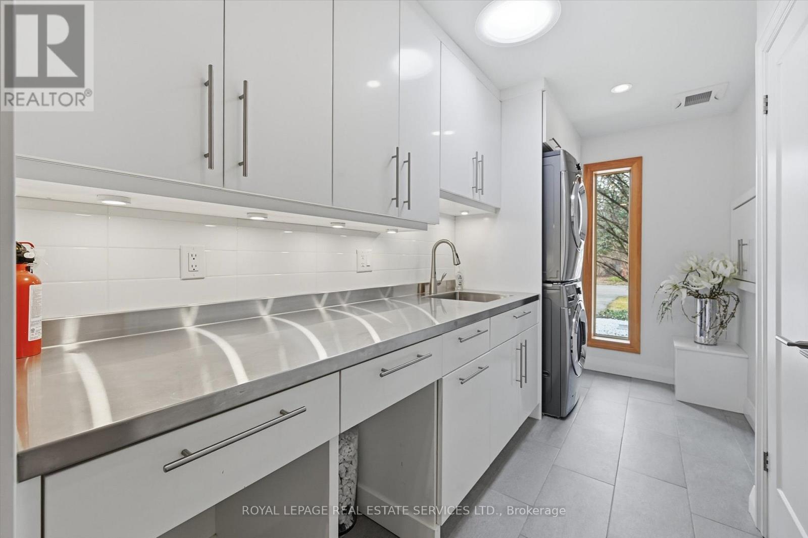 108 Lloyminn Avenue, Hamilton, Ontario  L9G 1H6 - Photo 39 - X12938918