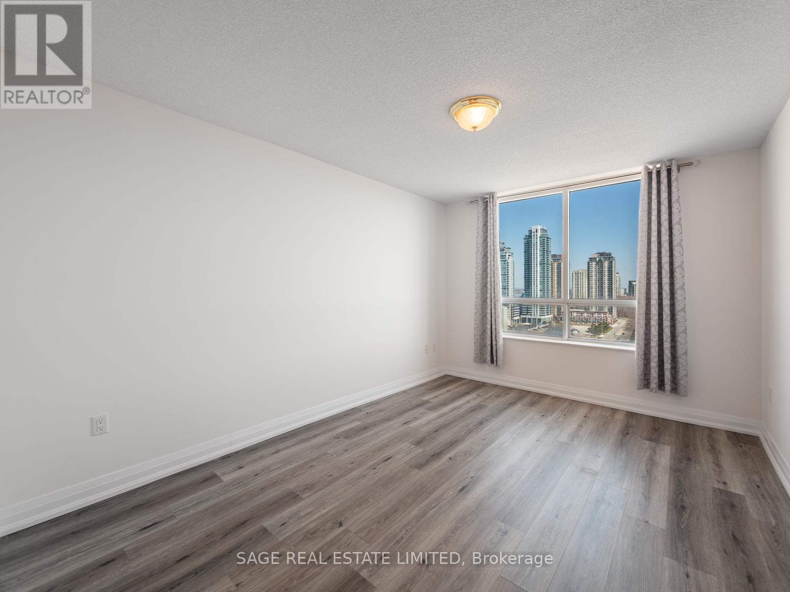 1935 - 125 Omni Drive, Toronto, Ontario  M1P 5A9 - Photo 36 - E12990776