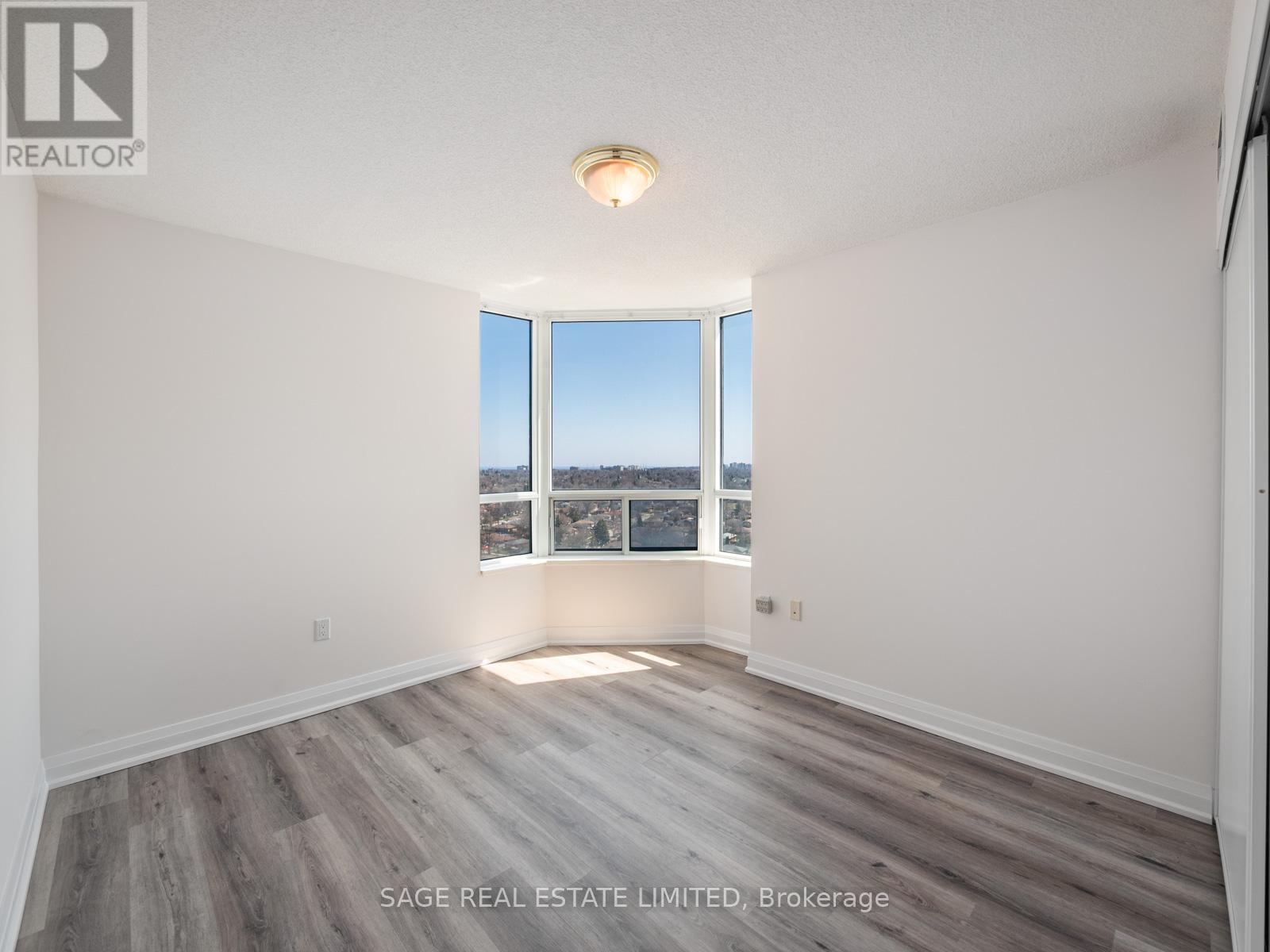 1935 - 125 Omni Drive, Toronto, Ontario  M1P 5A9 - Photo 39 - E12990776