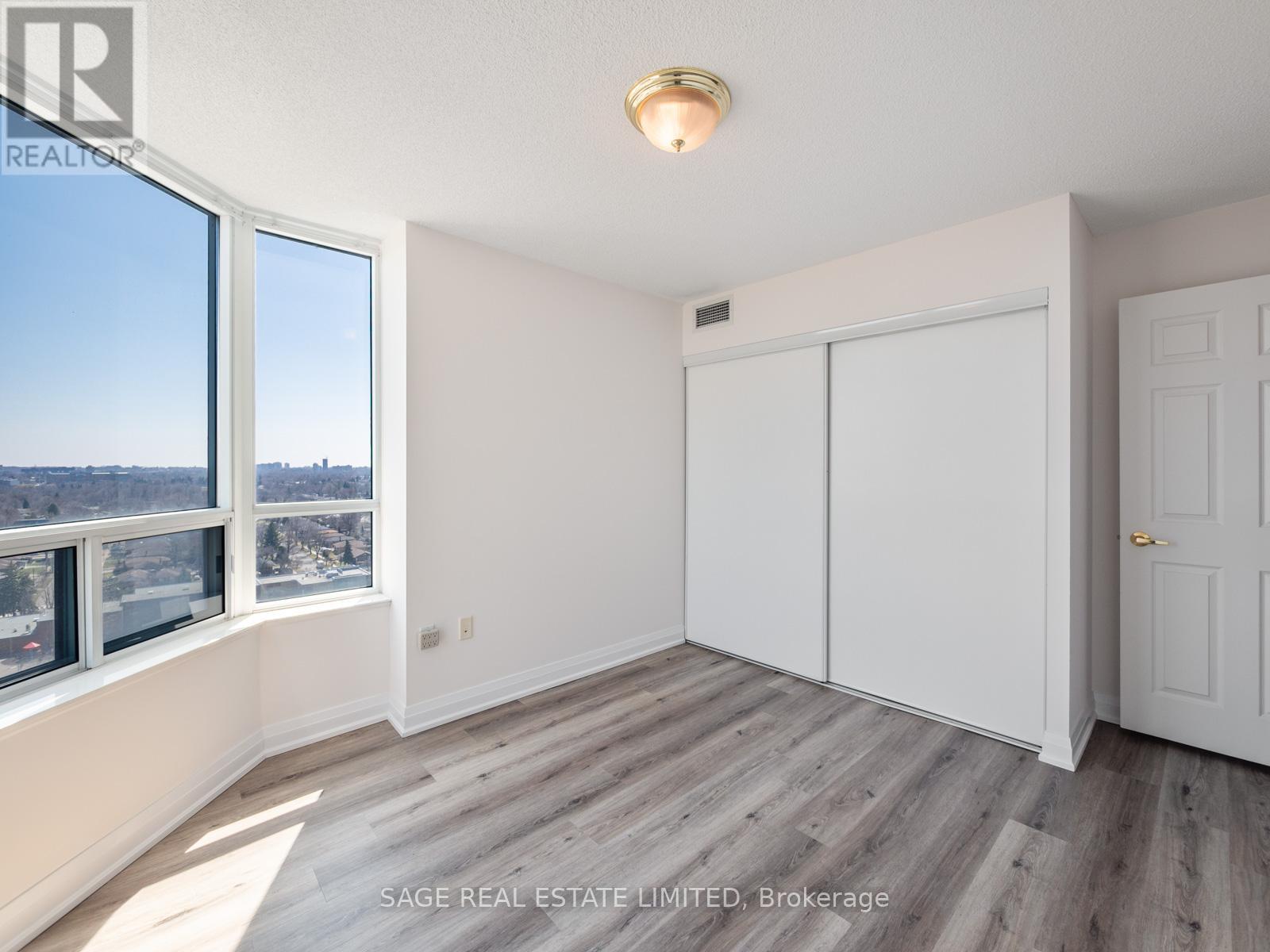 1935 - 125 Omni Drive, Toronto, Ontario  M1P 5A9 - Photo 40 - E12990776