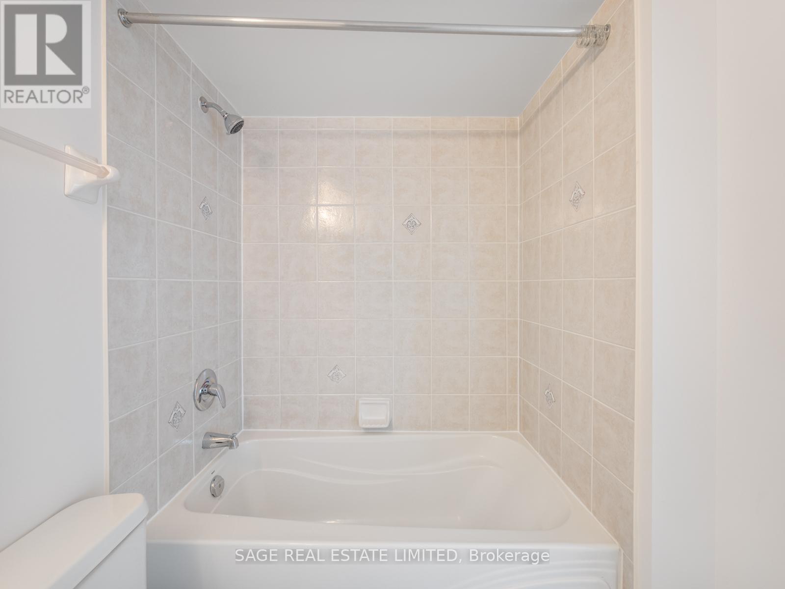 1935 - 125 Omni Drive, Toronto, Ontario  M1P 5A9 - Photo 43 - E12990776