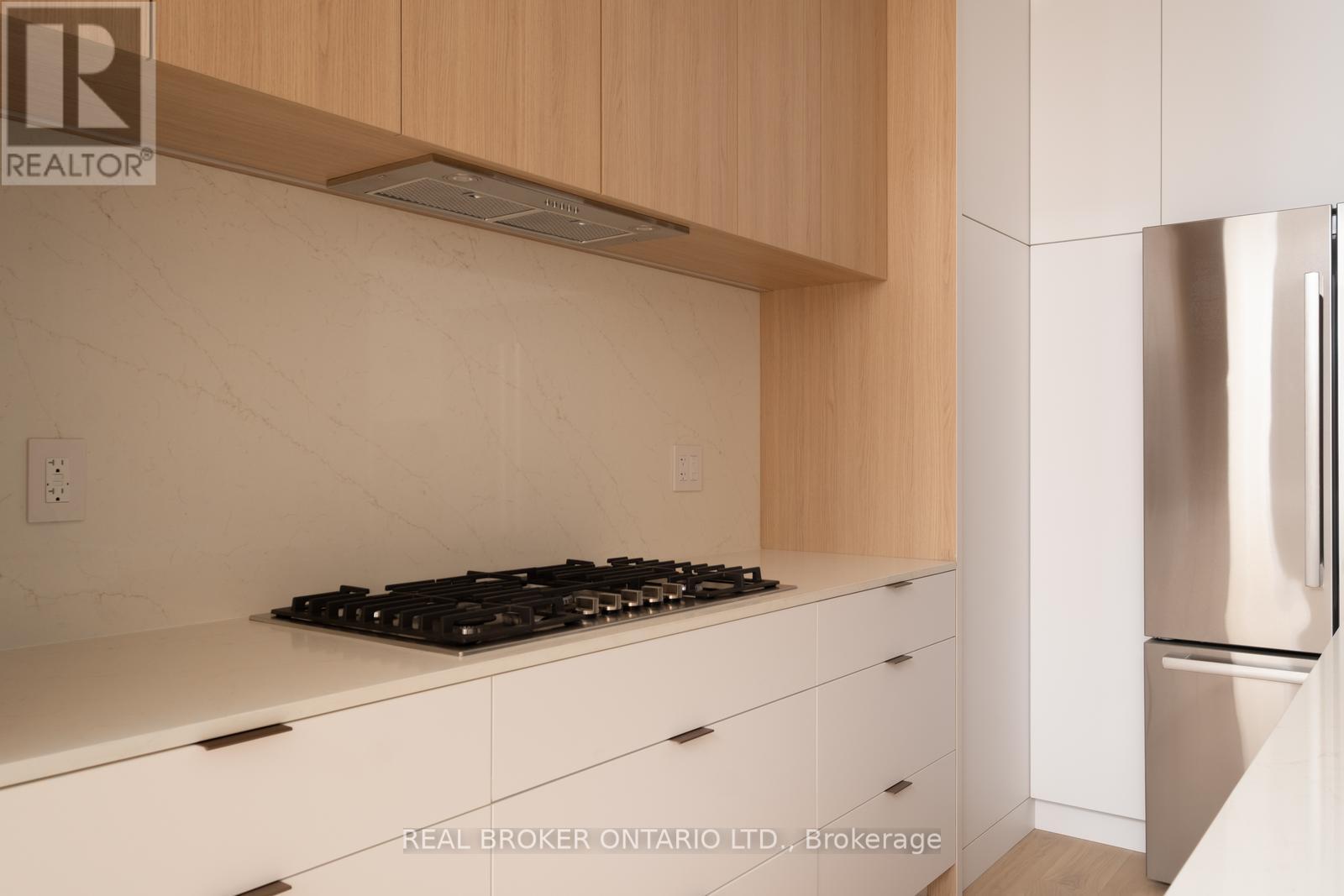 B - 36 Arundel Avenue, Toronto, Ontario  M4K 3A2 - Photo 10 - E12990818