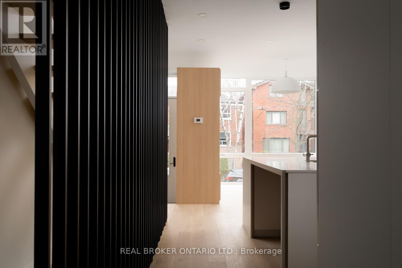 B - 36 Arundel Avenue, Toronto, Ontario  M4K 3A2 - Photo 11 - E12990818