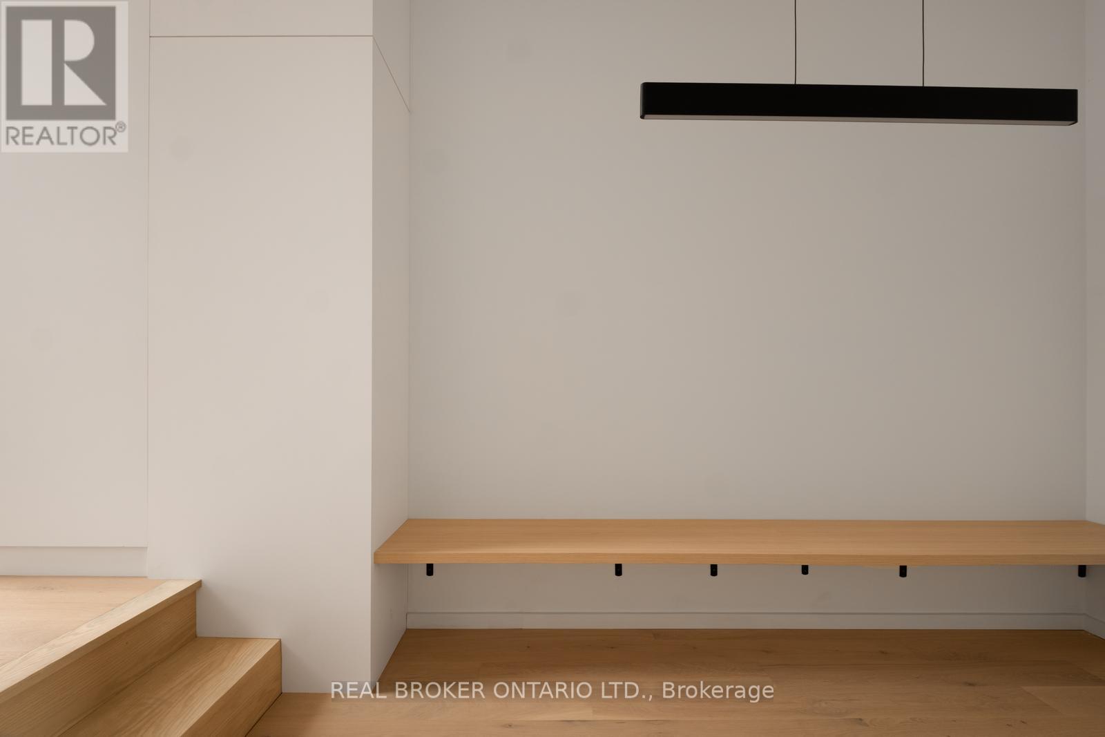 B - 36 Arundel Avenue, Toronto, Ontario  M4K 3A2 - Photo 12 - E12990818