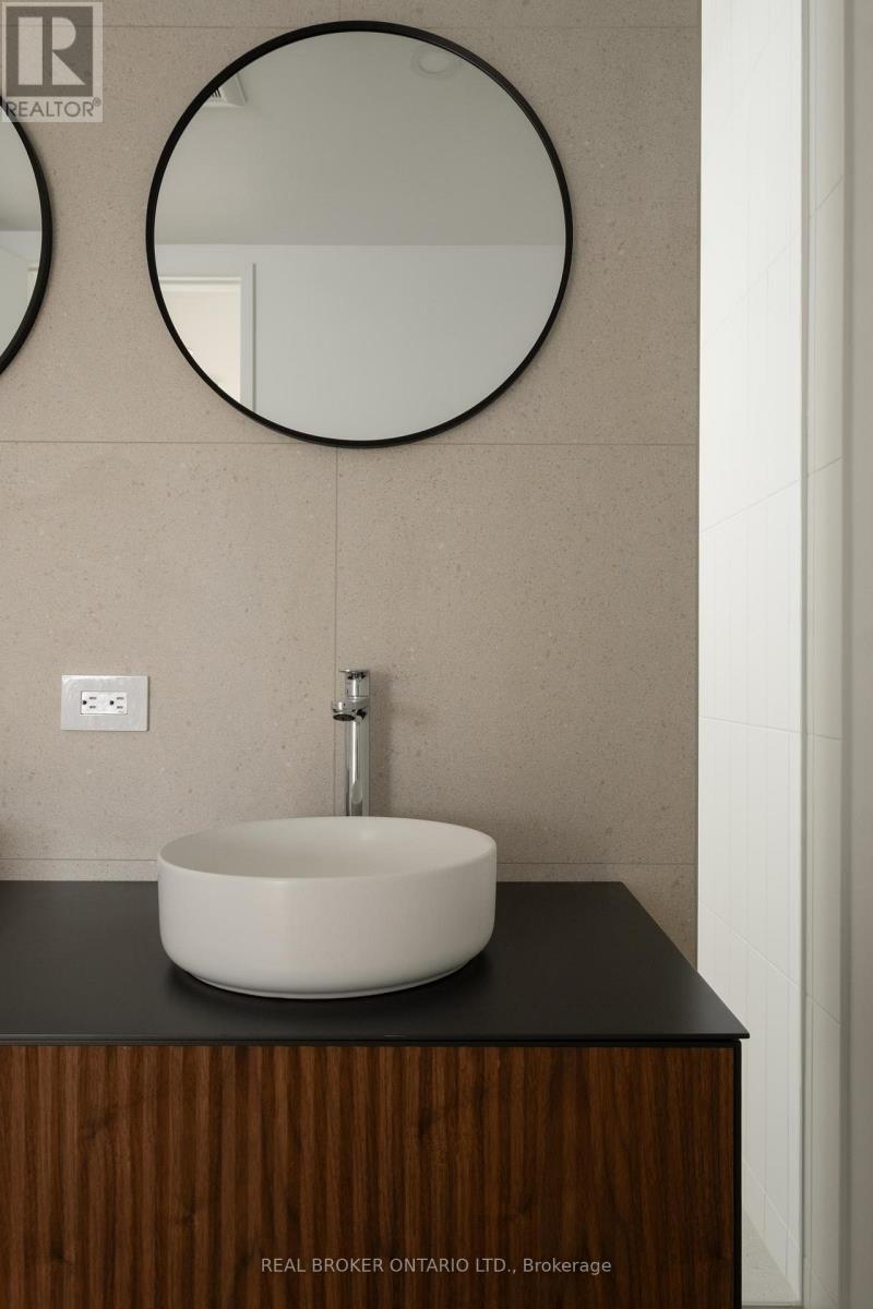 B - 36 Arundel Avenue, Toronto, Ontario  M4K 3A2 - Photo 34 - E12990818