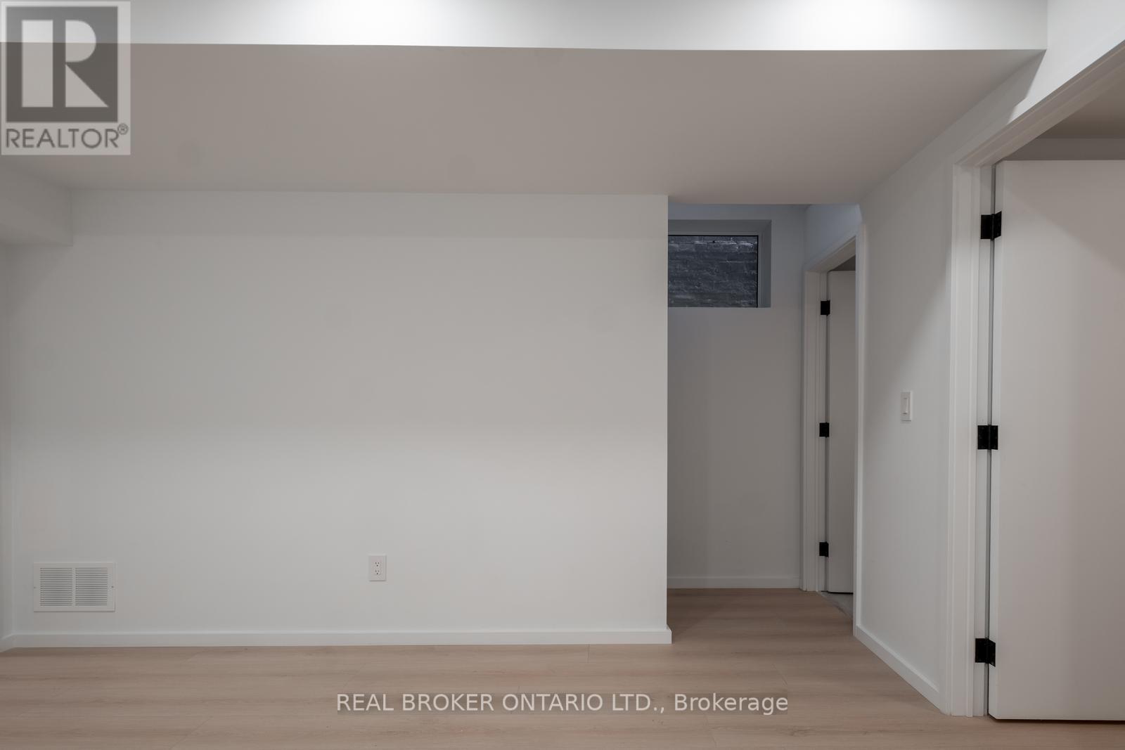 B - 36 Arundel Avenue, Toronto, Ontario  M4K 3A2 - Photo 40 - E12990818