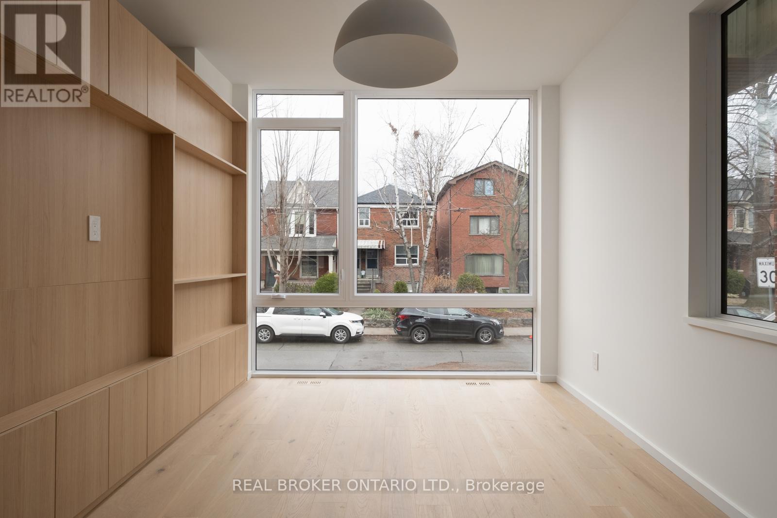 B - 36 Arundel Avenue, Toronto, Ontario  M4K 3A2 - Photo 7 - E12990818