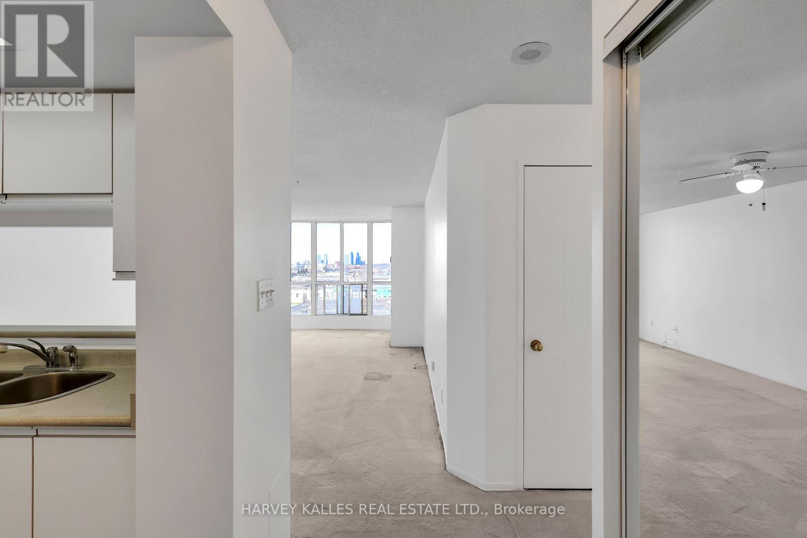 609 - 1470 Midland Avenue, Toronto, Ontario  M1P 4Z4 - Photo 6 - E12990884