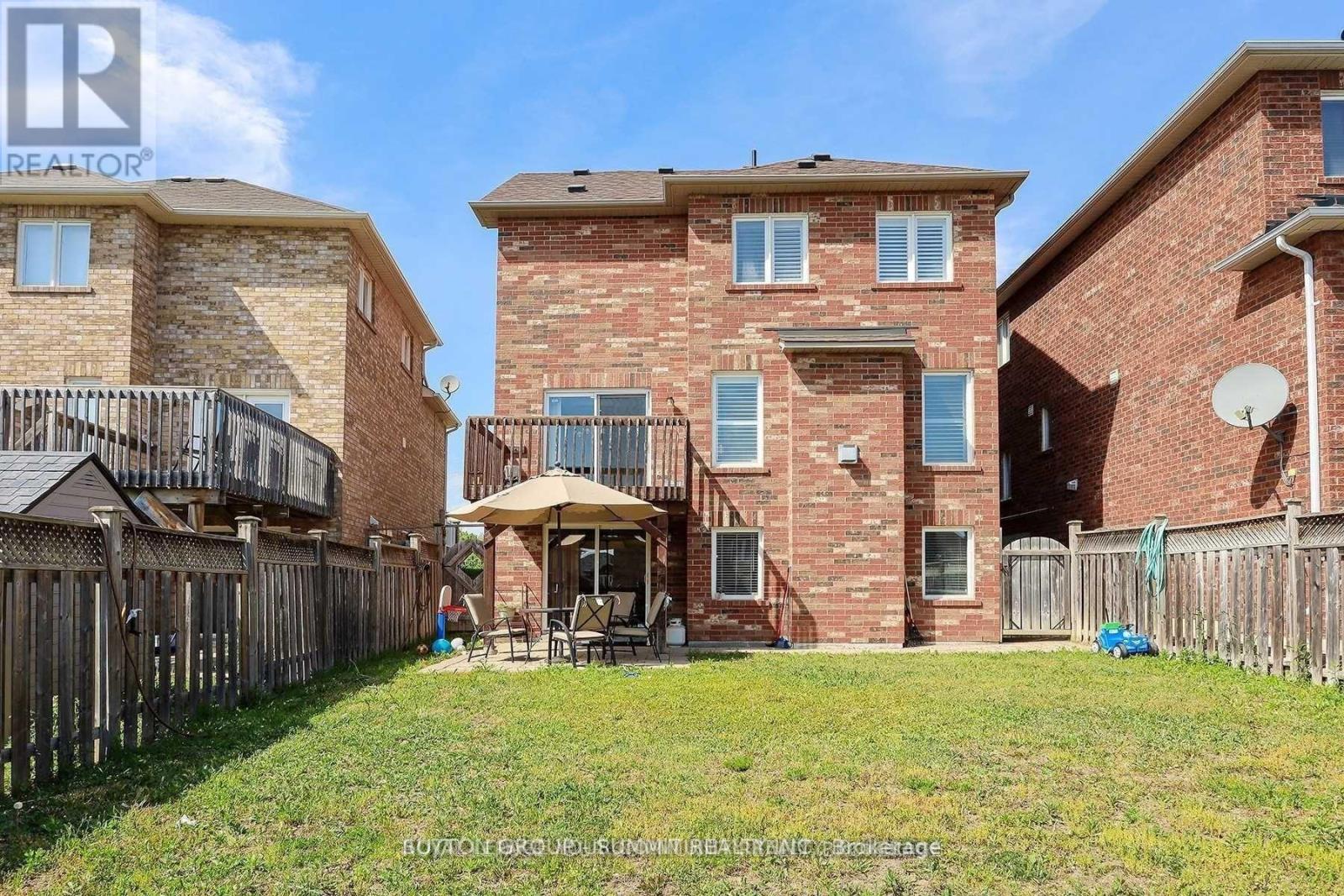 60 Batt Crescent, Ajax, Ontario  L1T 4L8 - Photo 25 - E12990984