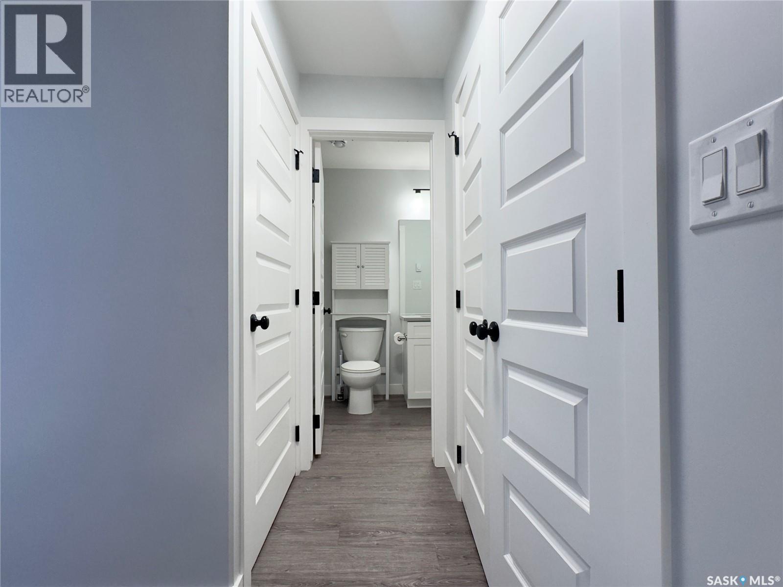 302 Pepper Place, Saskatoon, Saskatchewan  S7V 1S7 - Photo 28 - SK032699