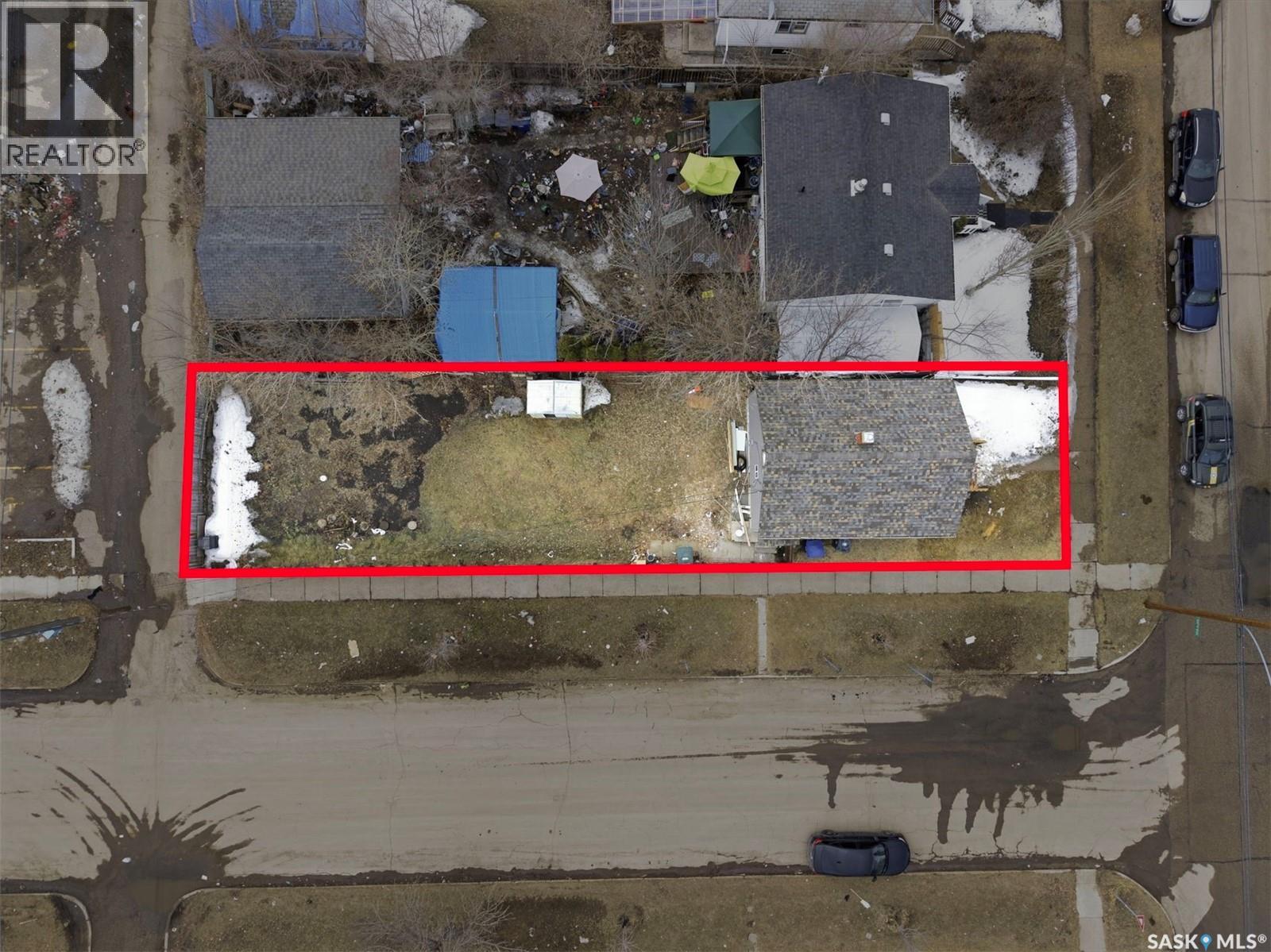 1001 23rd Street W, Saskatoon, Saskatchewan  S7L 0A6 - Photo 4 - SK032608