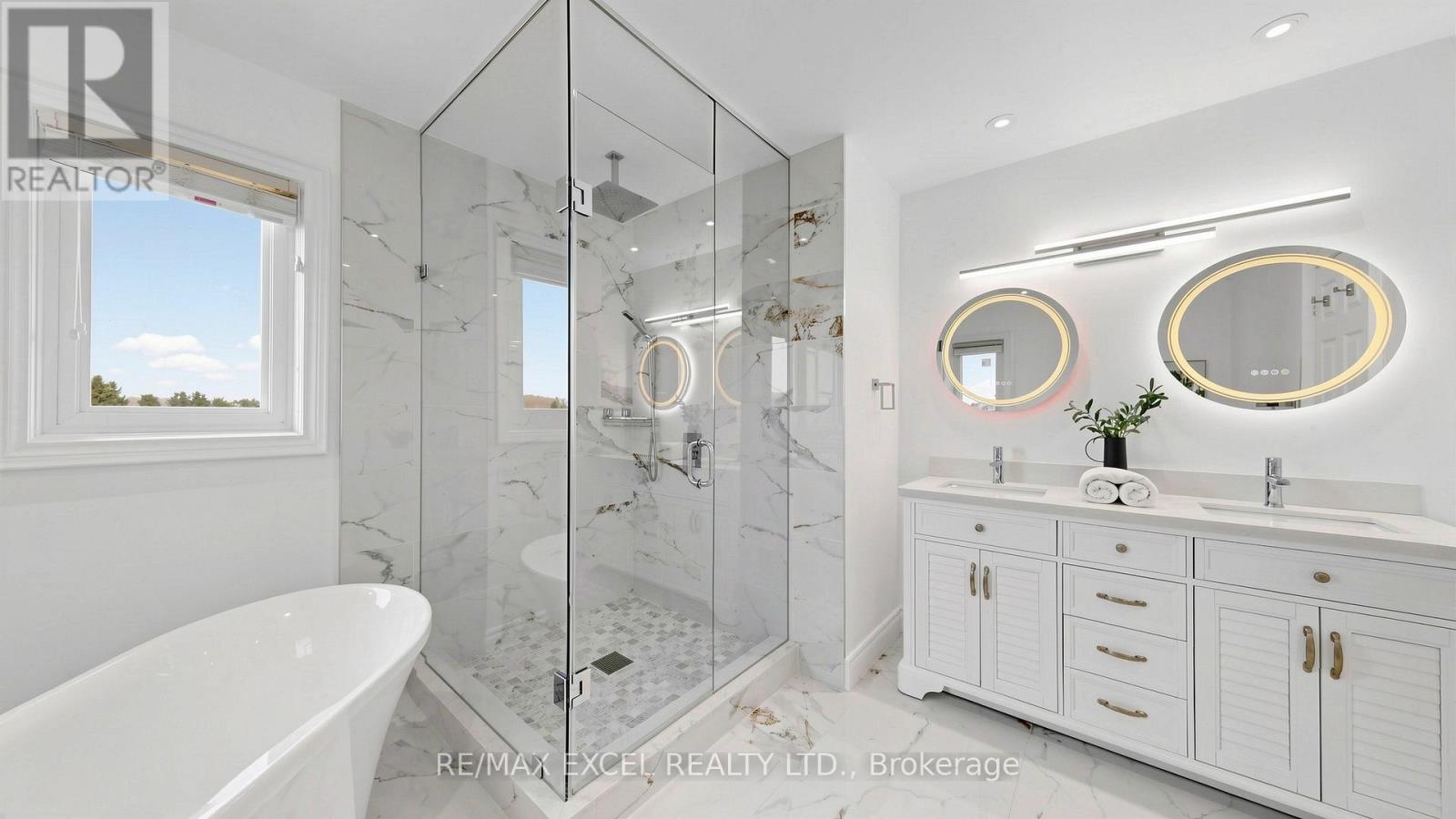 43 Piccadilly Road, Richmond Hill, Ontario  L4B 1S9 - Photo 25 - N12990726