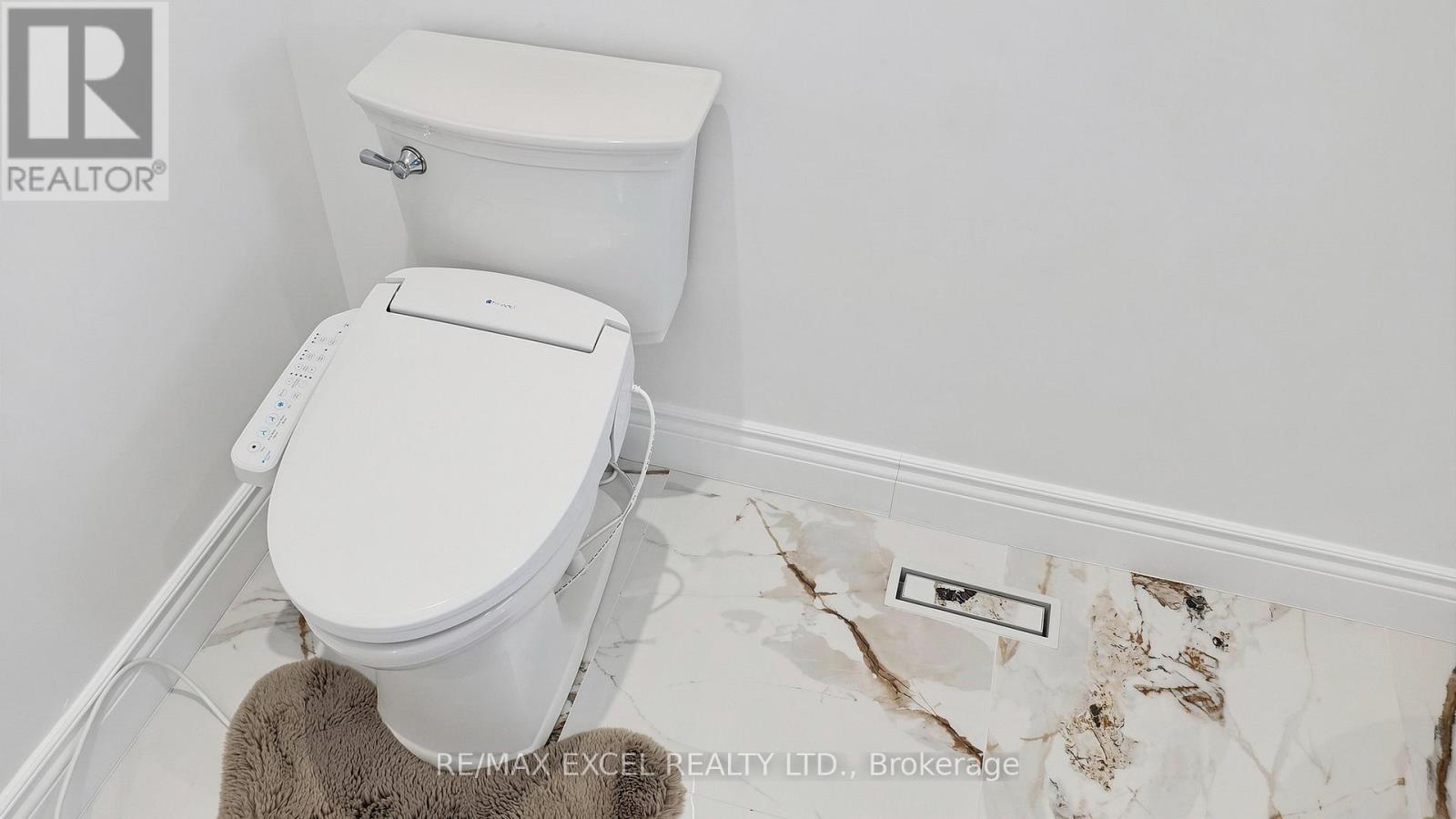 43 Piccadilly Road, Richmond Hill, Ontario  L4B 1S9 - Photo 27 - N12990726