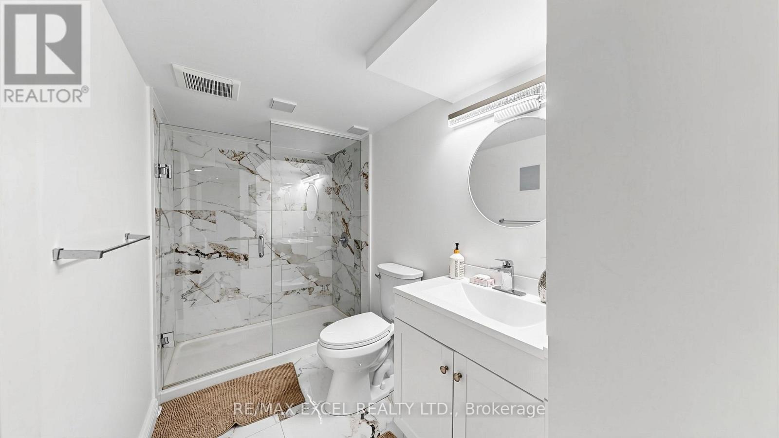 43 Piccadilly Road, Richmond Hill, Ontario  L4B 1S9 - Photo 37 - N12990726