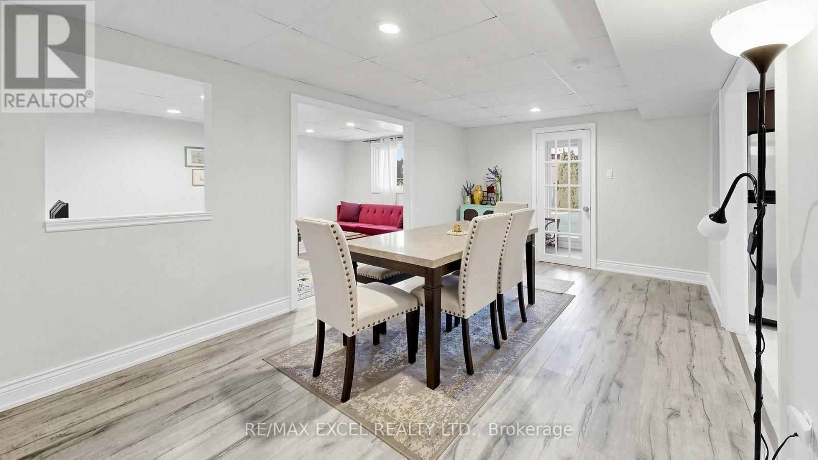 43 Piccadilly Road, Richmond Hill, Ontario  L4B 1S9 - Photo 39 - N12990726