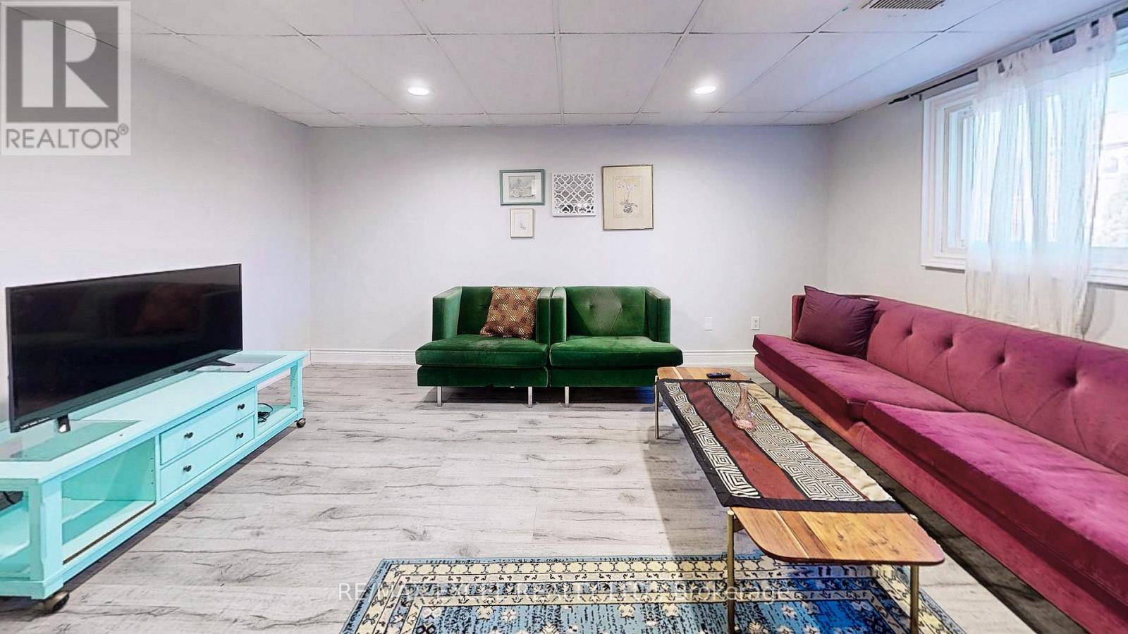 43 Piccadilly Road, Richmond Hill, Ontario  L4B 1S9 - Photo 42 - N12990726