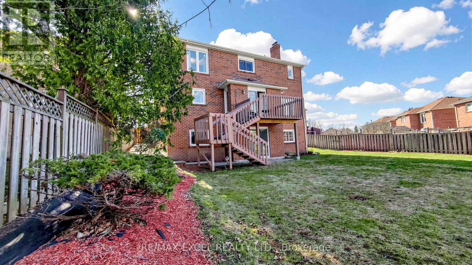 43 Piccadilly Road, Richmond Hill, Ontario  L4B 1S9 - Photo 44 - N12990726