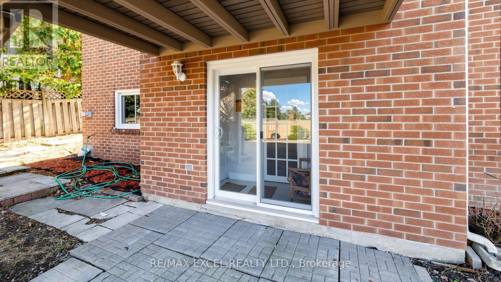 43 Piccadilly Road, Richmond Hill, Ontario  L4B 1S9 - Photo 48 - N12990726