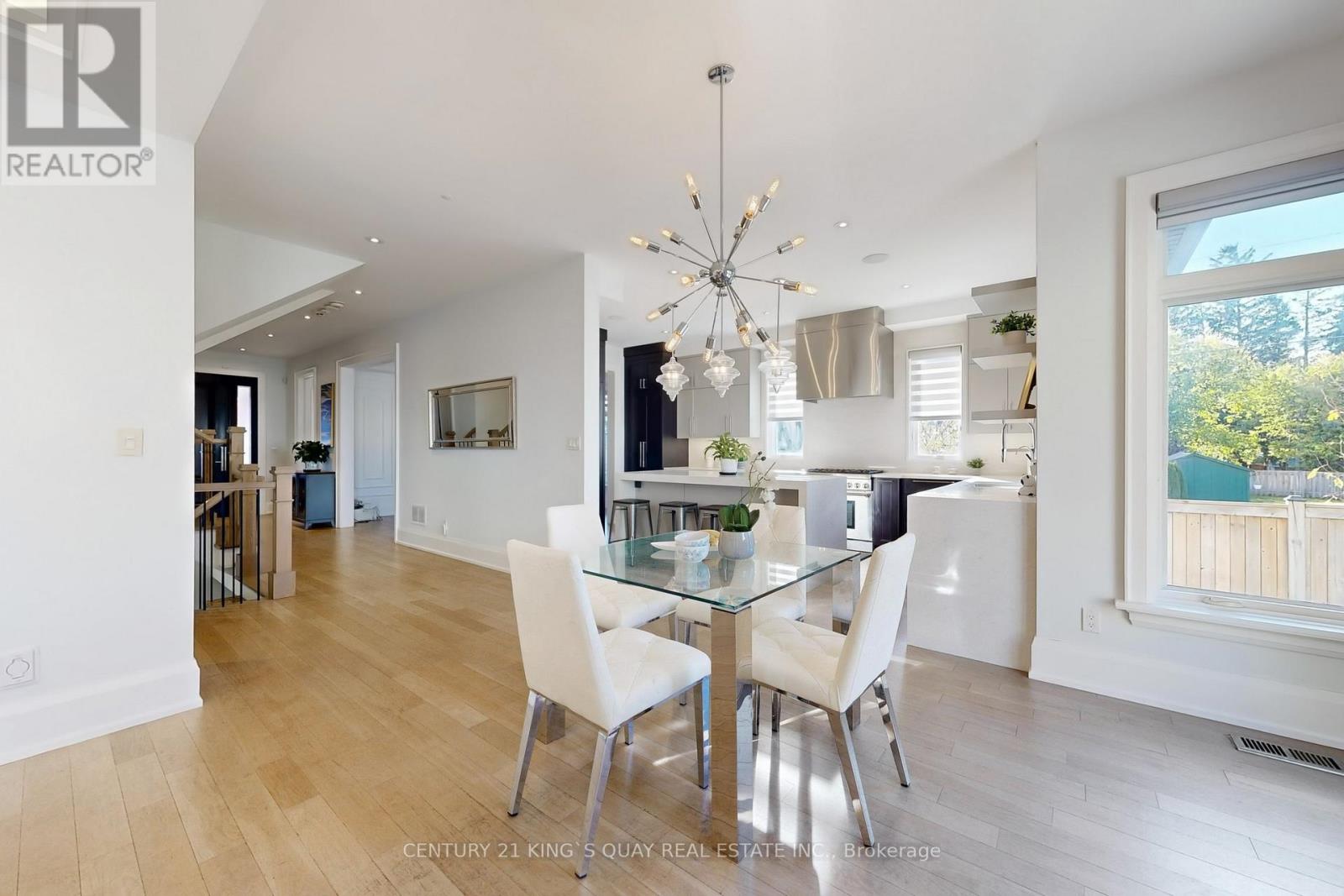 8 Parkway Avenue, Markham, Ontario  L3P 2E8 - Photo 12 - N12990728