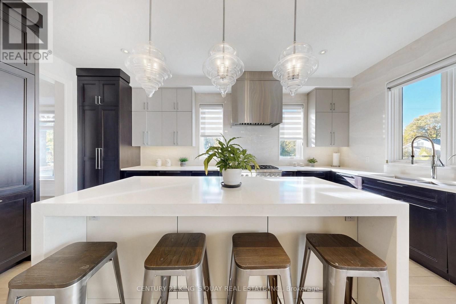 8 Parkway Avenue, Markham, Ontario  L3P 2E8 - Photo 16 - N12990728