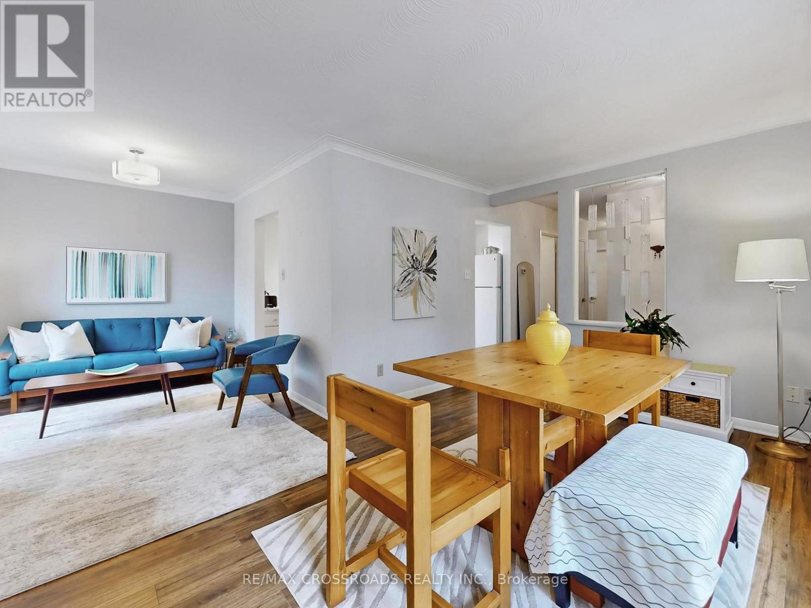 366 Palmer Avenue, Richmond Hill, Ontario  L4C 1P6 - Photo 10 - N12990732