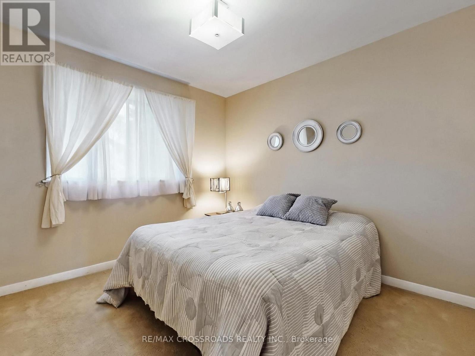 366 Palmer Avenue, Richmond Hill, Ontario  L4C 1P6 - Photo 22 - N12990732